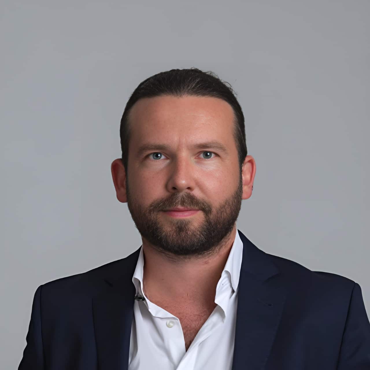 Cezary Zieniuk Citizenship by Investment